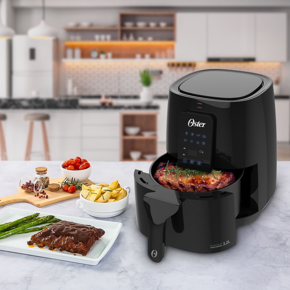 Fritadeira Air Fryer sem Óleo 3,3 Litros 127V Oster Preta Listas